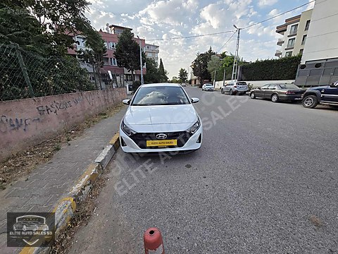 ELİTE MOTORSDAN 2022 İ 20 1.4 MPI JUMP 57.00 KM...