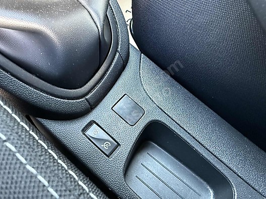 Vasıta / Otomobil / Renault / Clio / 0.9 TCe / Joy