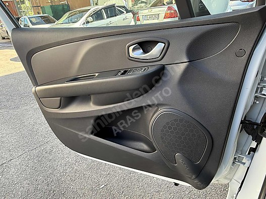 Vasıta / Otomobil / Renault / Clio / 0.9 TCe / Joy