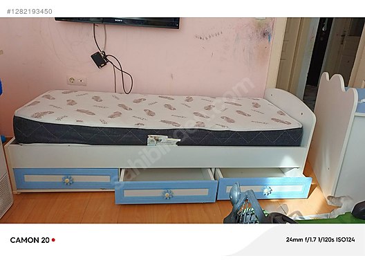 Used & Brand New Items / Home Decor / Furniture / Child & Teen Room / Bed & Mattress