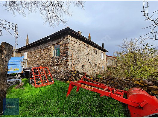 ÖZPINAR ,DAN BOYALI M. SATILIK 2 KAT MÜSTAKİL EV ARSA 526 M2 #1248193475