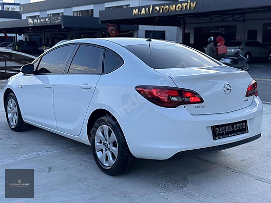 Vasıta / Otomobil / Opel / Astra / 1.6 CDTI / Design