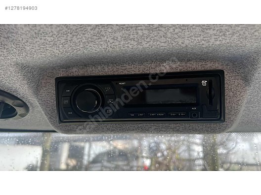 Machinery / Agricultural Machines / Tractors / New Holland / T4.75S