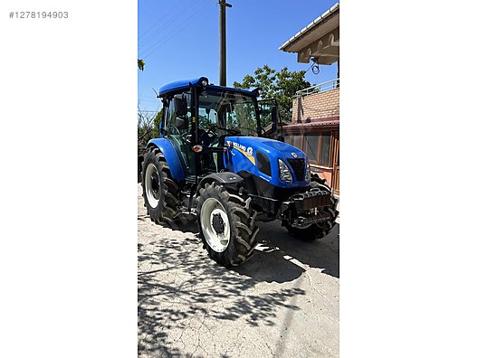 Machinery / Agricultural Machines / Tractors / New Holland / T4.75S