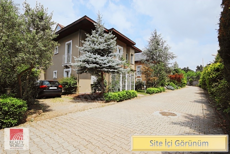 Emlak Ofisinden Satılık 7+2, 400 m² Müstakil Ev 7.000.000 TL�ye
