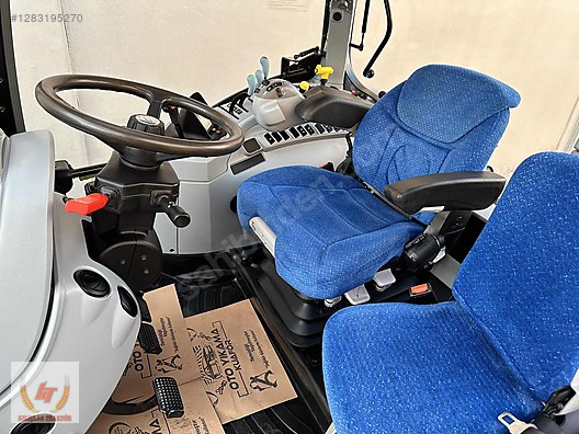 Machinery / Agricultural Machines / Tractors / New Holland / T6050