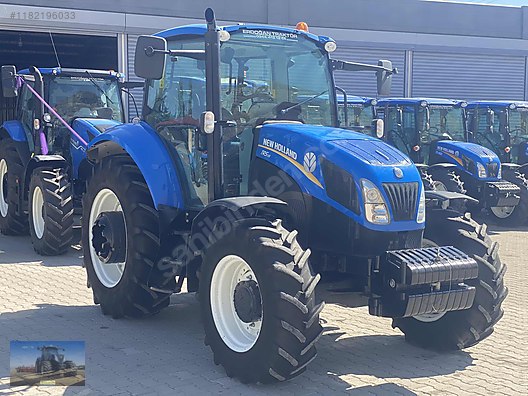 Machinery / Agricultural Machines / Tractors / New Holland / TR5.115