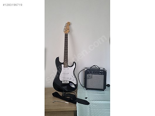 İkinci El ve Sıfır Alışveriş / Müzik / Müzik Aletleri / Telli Çalgılar / Gitar / Elektro