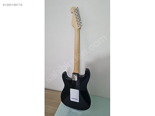 İkinci El ve Sıfır Alışveriş / Müzik / Müzik Aletleri / Telli Çalgılar / Gitar / Elektro