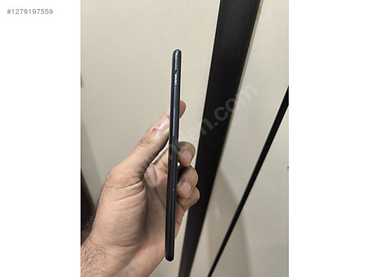 Used & Brand New Items / Cell Phones & Accessories / Cell Phones / OnePlus / 5