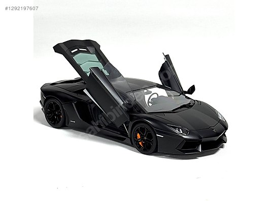Autoart Diecast Model 1:18 Lamborghini Araba - 1292197607