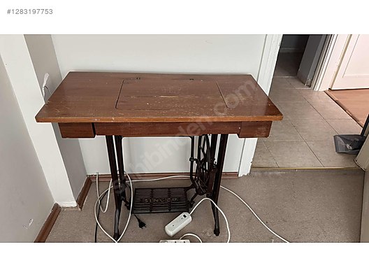 Used & Brand New Items / Antique / Machines / Antique Sewing Machines