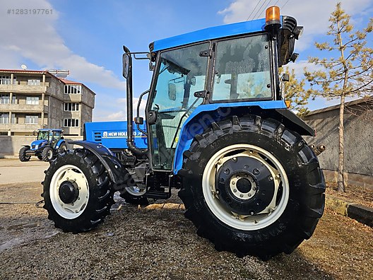 Machinery / Agricultural Machines / Tractors / New Holland / 75-56s