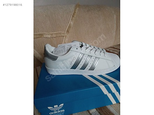 adidas gazelle silver green womens Adidas Original SUPERSTAR FOUNDATION Men's main image 0