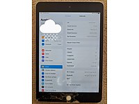 Ekranı hasarlı Ipad mini 4 64GB