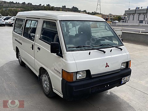 mitsubishi l 300 l 300 camli van full mitsubishi l 300 minibus 8 1 otomobil ruhsatli klimali sahibinden comda 963198206
