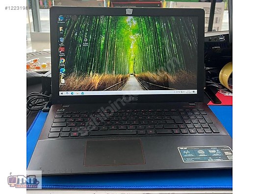 ASUS ノートパソコン本体 Core i7-5500U/500GB/8GB搭載 ASUS Laptop
