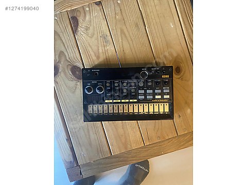 Korg Volca Beats ve Volca Sample - Synthesizer ve Tuşlu Çalgılar