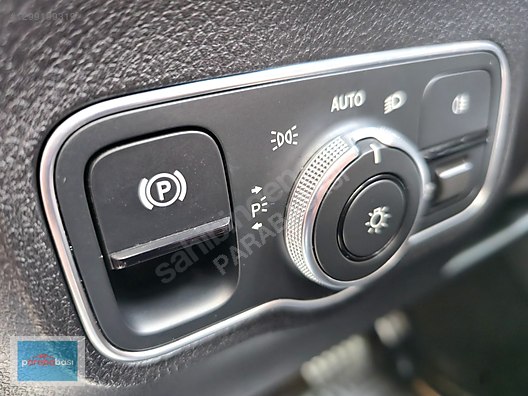 Mercedes-Benz EQB 350 - 2023