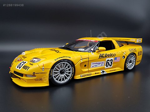 1/18 die-cast Chevrolet Corvette C5-R 24hrsLeMans GTS France2002