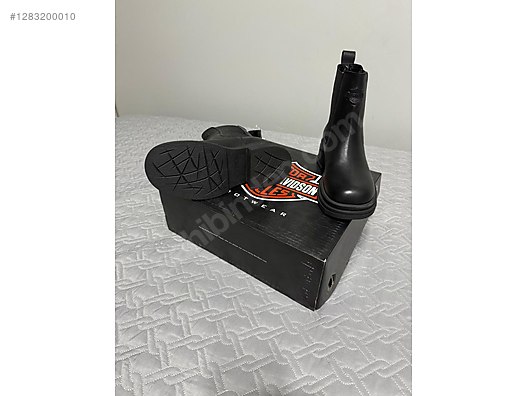 Used & Brand New Items / Clothing & Accessories / Women / Shoes / Boots