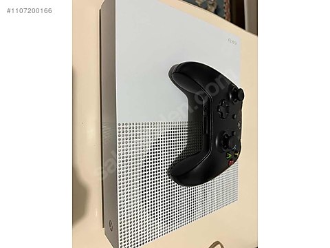 Model 1681 sale xbox one s