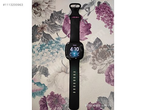 Fitbit versa best sale 3 fiyat