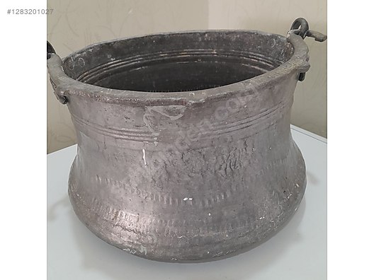 Used & Brand New Items / Antique / Decorative Products / Decorative Objects