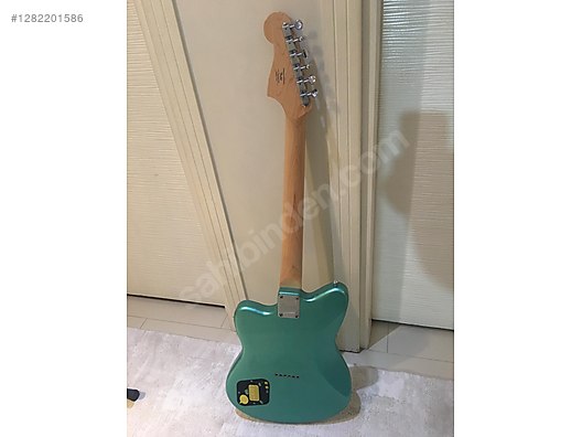 Squier Elektro Gitar