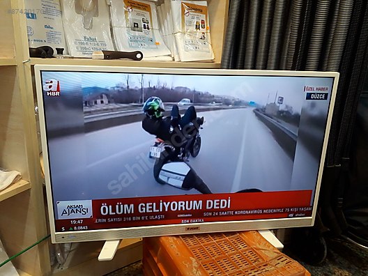 Merkez Mahallesi Icinde Ikinci El Satilik Beyaz 102 Ekran A