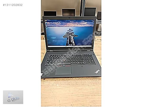 Lenovo / Lenovo ThinkPad P17 G1 i7-10750H 32GB 512GB SSD 17