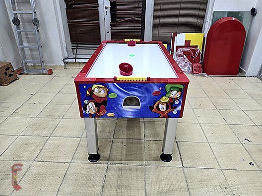 İkinci El ve Sıfır Alışveriş / Hobi & Oyuncak / Ticari Oyun Ürünleri / Havalı Hokey Masası