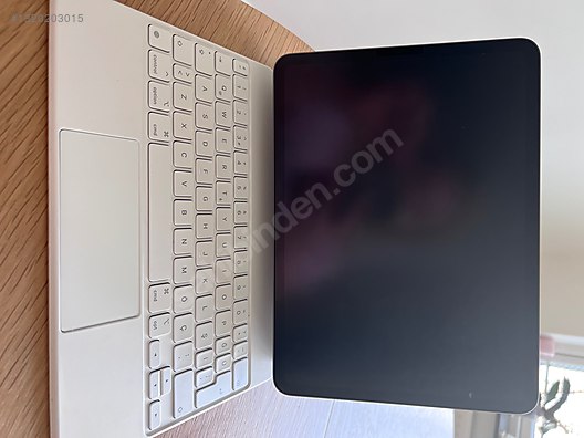 Apple iPad Pro 3 256 GB Tablet - 1320203015