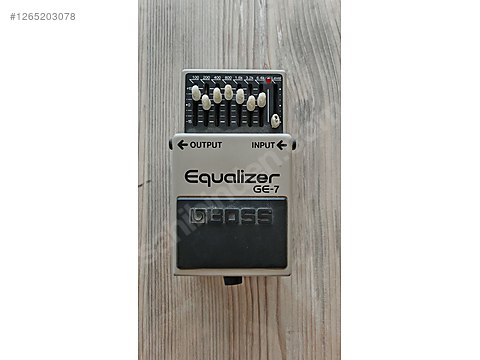 Boss GE-7 Ekolayzer - Efekt Pedalı ve Diğer Enstrüman Yan