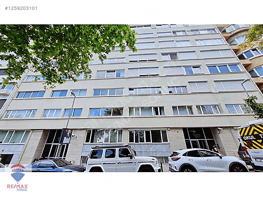 TEŞVİKİYE MAÇKA CADDESİ'NİN EN KIYMETLİ NOKTASINDA OTOPARKLI 5+1