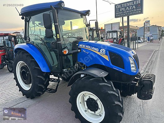 Machinery / Agricultural Machines / Tractors / New Holland / T4.70S