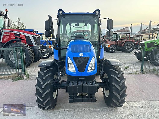 Machinery / Agricultural Machines / Tractors / New Holland / T4.70S