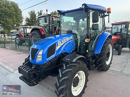 Machinery / Agricultural Machines / Tractors / New Holland / T4.70S