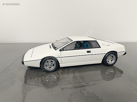 Autoart Diecast Model 1:18 Lotus Araba - 1324203920
