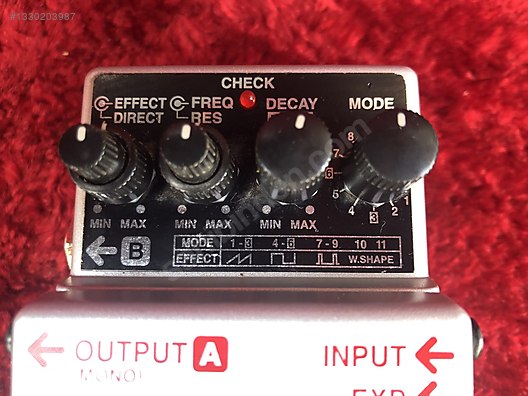 Boss SYB-5 Bass Synthesizer - Efekt Pedalı ve Diğer Enstrüman Yan