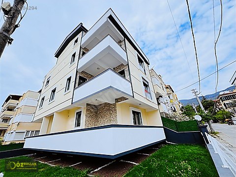 ÖZBOLLUKTAN ALTINOLUK MERKEZDE 2+1 SIFIR LÜX DAİRELER