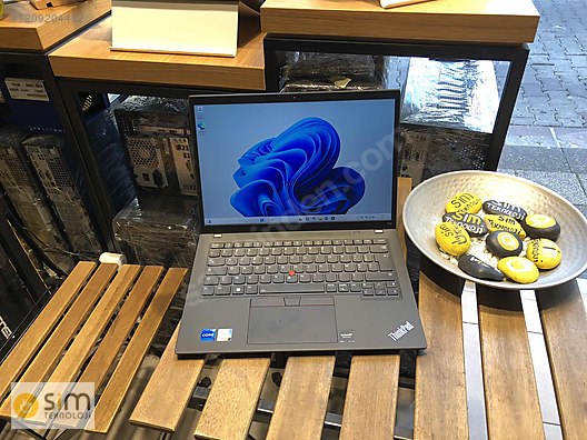 Windowsノート本体 Lenovo ThinkPad T14 Gen3 i7 32GB 512GB Lenovo Laptop ThinkPad T14 Gen 3, Intel i7-1260P (12 núcleos), 14