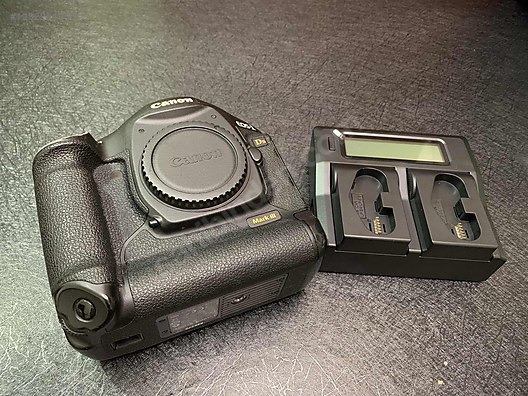 Canon EOS 1Ds Mark III DSLR Dijital Fotoğraf Makinesi Fiyatları