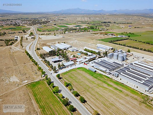 HATUNSARAY'DA KONYA YOLUNA 220 M CEPHESİ OLAN HARİKA BİR ARAZİ #1248204960