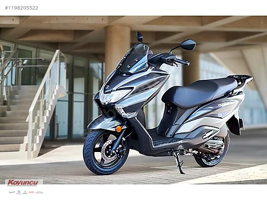 Suzuki burgman on road price sale