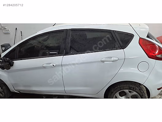 Ford Fiesta Arka Kapı Sağ Sol Hatasız Beyaz 2008-2017