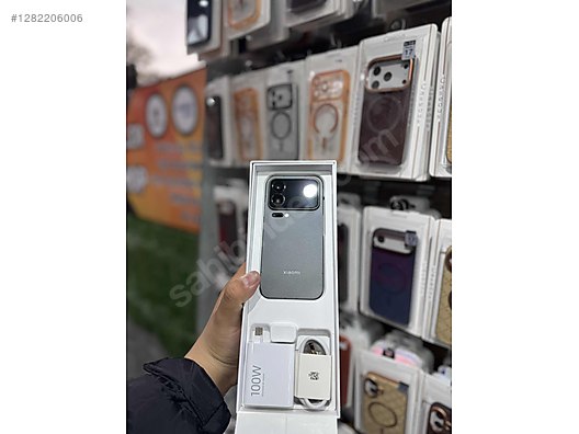 Used & Brand New Items / Cell Phones & Accessories / Cell Phones / Xiaomi / 17 Pro