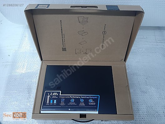 Asus / Asus Vivobook 16X K3605VV-N1070W i9-13900H 16 GB 1 TB SSD