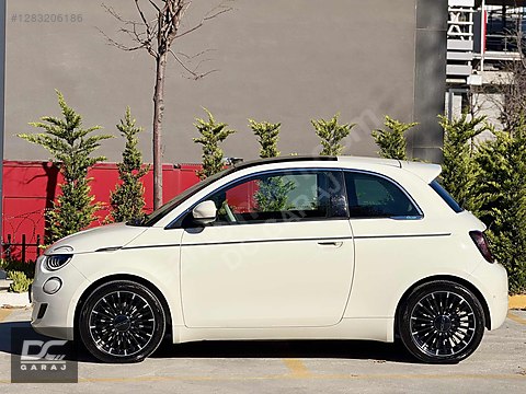 Vasıta / Otomobil / Fiat / 500 Ailesi / 500E / La Prima