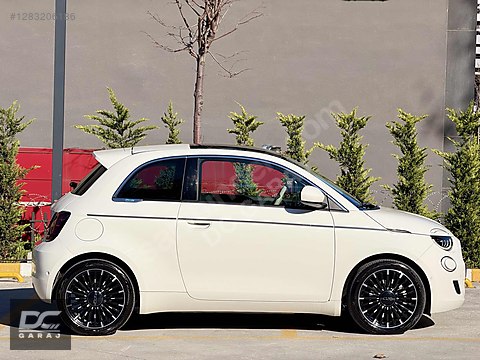 Vasıta / Otomobil / Fiat / 500 Ailesi / 500E / La Prima